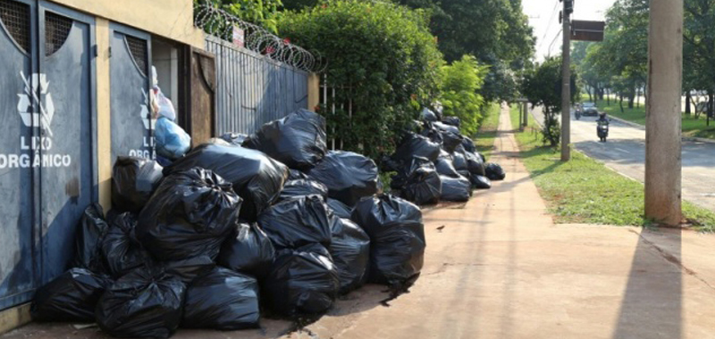 Descarte Irregular de Lixo Pode Gerar Multa Para Condomínio